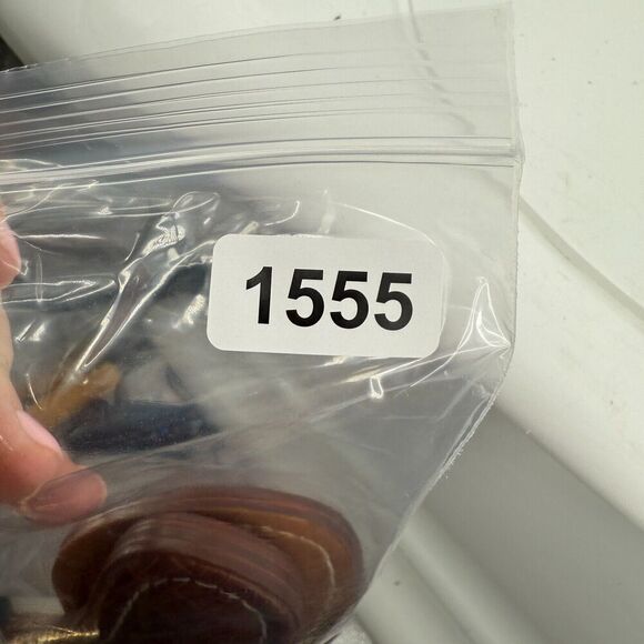 Sam Edelman Girls Gigi Thong Sandal Size 1 Gold Faux Leather Flat - Picture 12 of 12